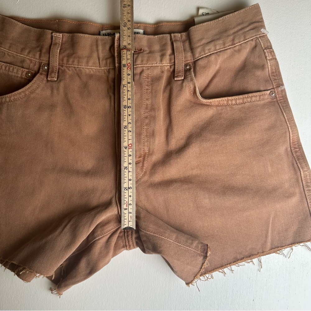 Free People We the Free Shorts Beige Tan‎ Cream Color Women’s Size 25 NWT - Picture 6 of 6